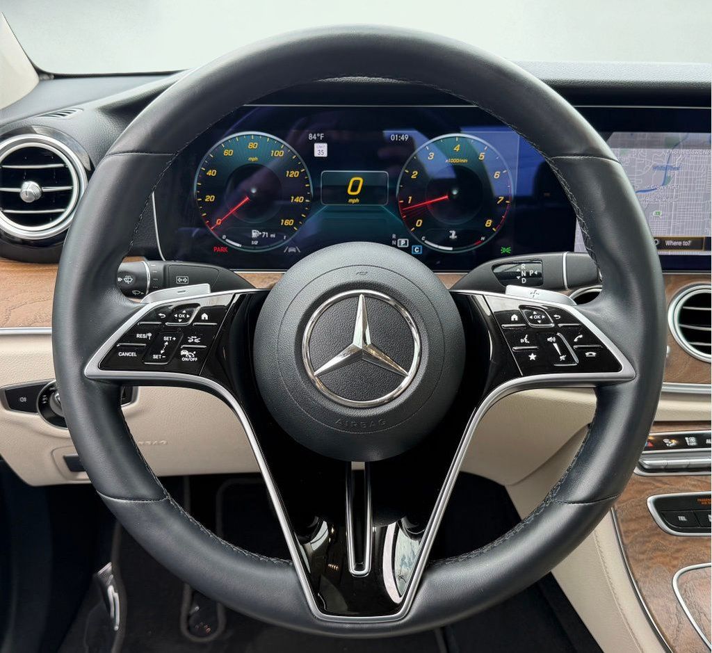 Used 2021 Mercedes-Benz E 350 4MATIC Sedan image 38