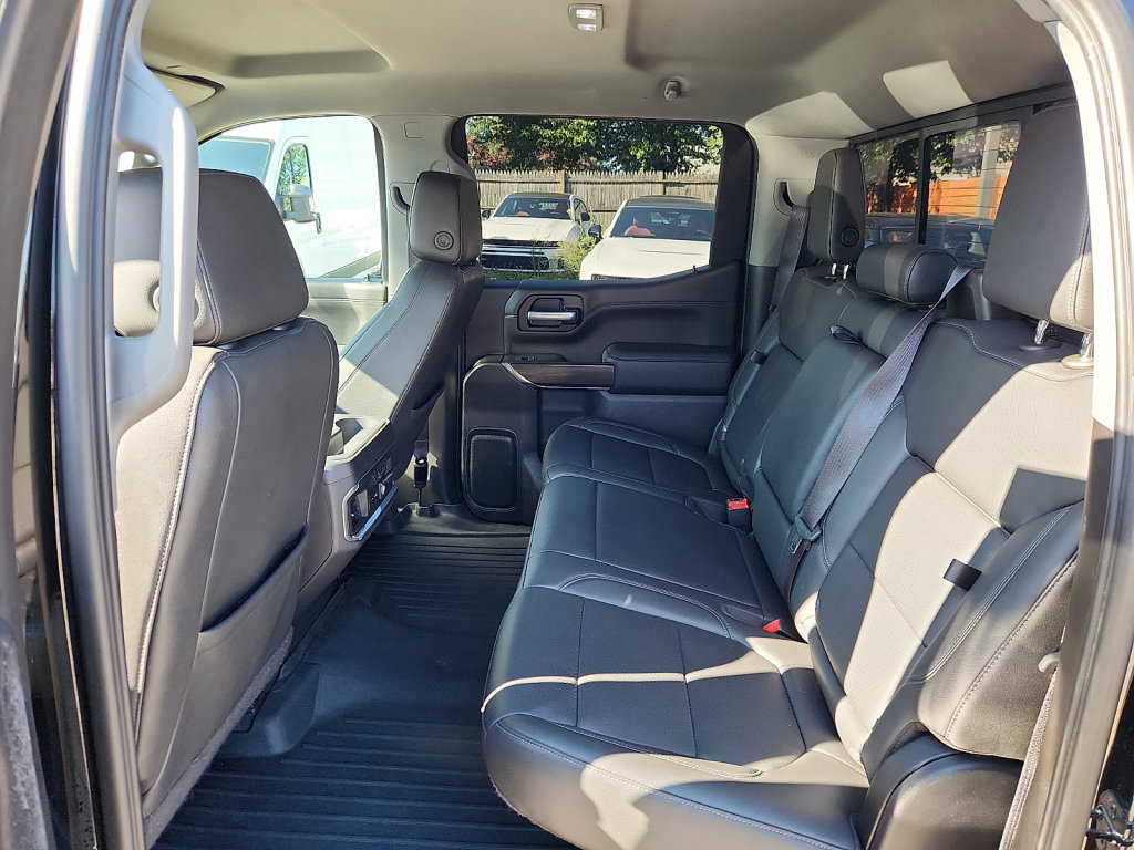 Used 2021 GMC Sierra 1500 SLT w/ SLT Premium Plus Package AWD/4WD image 19