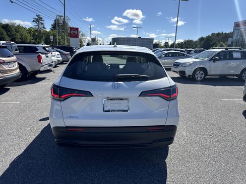 Used 2024 Honda HR-V LX image 20