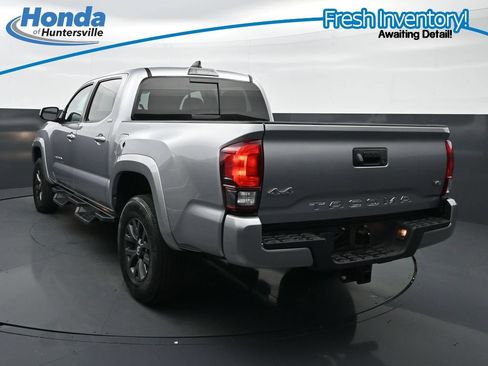 Used 2023 Toyota Tacoma SR5 w/ Technology Package AWD/4WD image 7