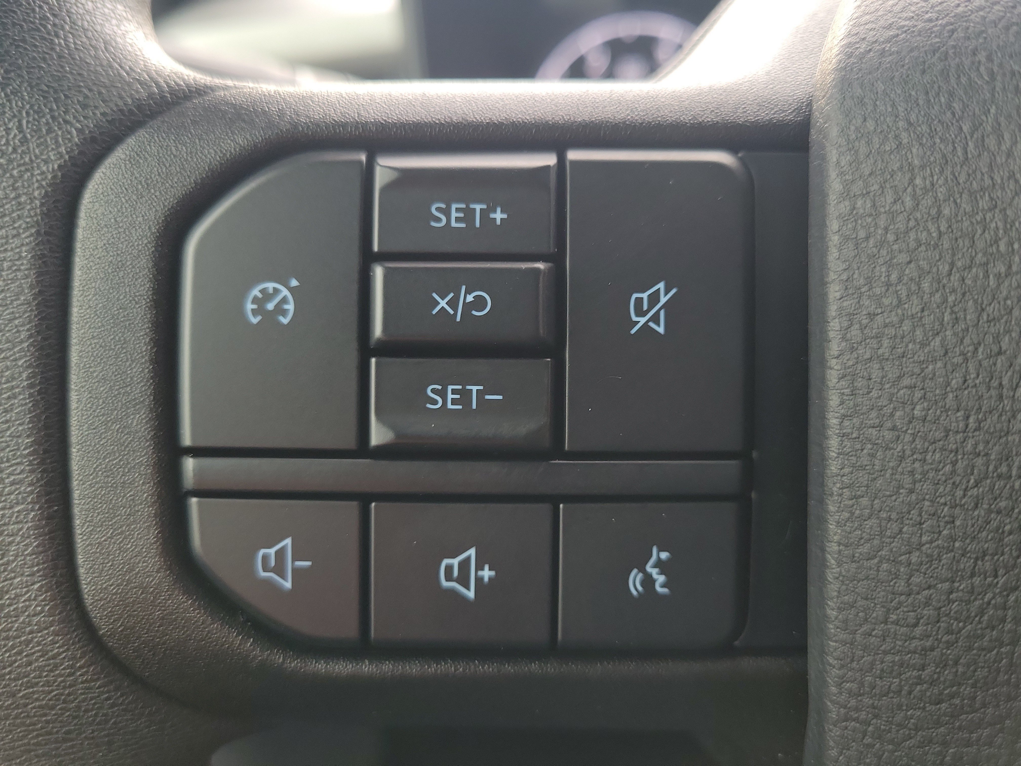 Used 2025 Ford F250 XL AWD/4WD image 30