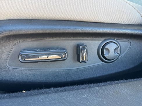 Certified 2023 Honda Accord EX image 16