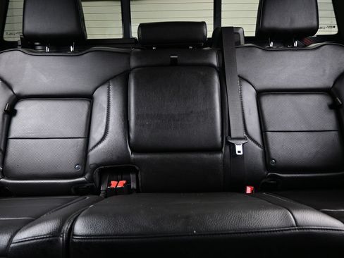 Used 2022 GMC Sierra 1500 Denali AWD/4WD image 19