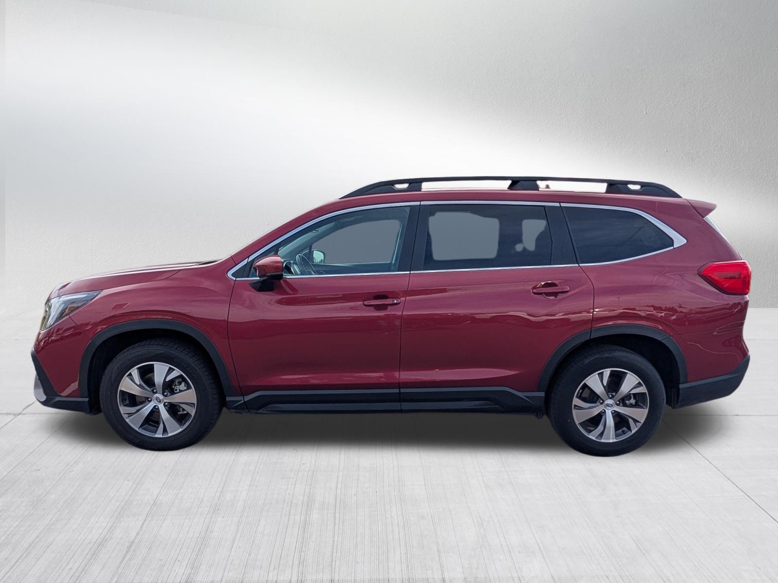 Used 2025 Subaru Ascent Premium AWD/4WD image 4