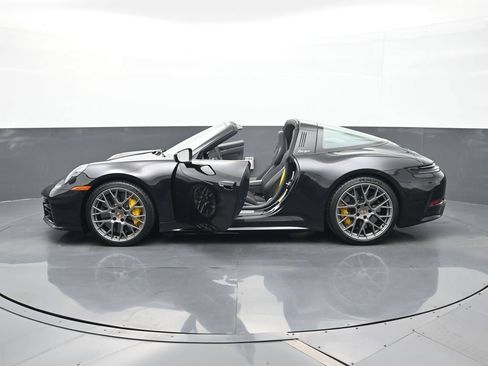 Certified 2026 Porsche 911 Targa 4S AWD/4WD image 26