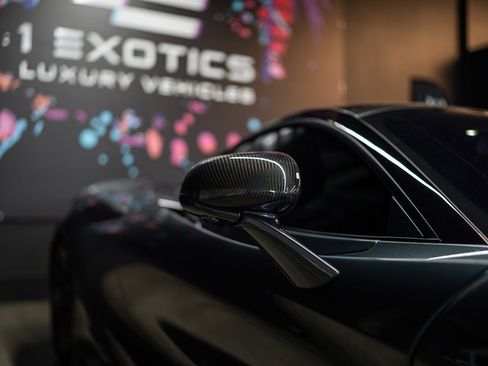 Used 2021 McLaren 765LT image 13