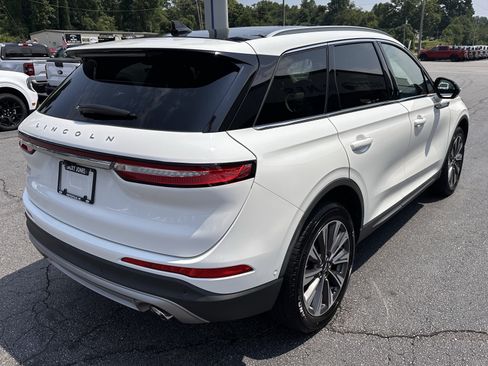 Used 2021 Lincoln Corsair Reserve AWD/4WD image 6