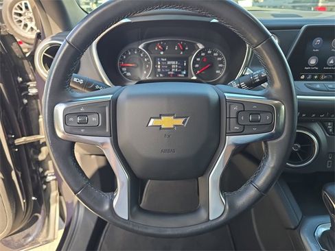 Used 2020 Chevrolet Blazer LT image 24