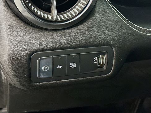 Used 2024 Chevrolet Blazer EV LT image 17