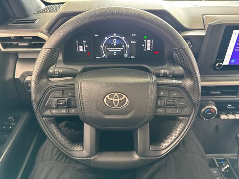 Certified 2024 Toyota Tacoma SR AWD/4WD image 17
