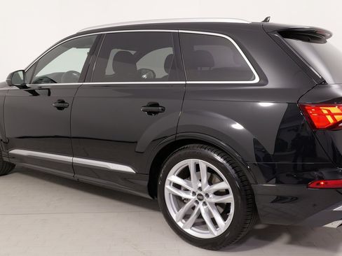 Used 2025 Audi Q7 3.0T Premium Plus w/ Premium Plus Package image 16