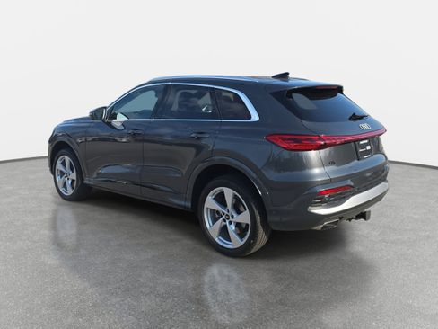 Certified 2025 Audi Q5 Premium Plus w/ Premium Plus image 7