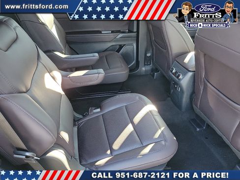New 2026 Ford Explorer Platinum RWD image 19