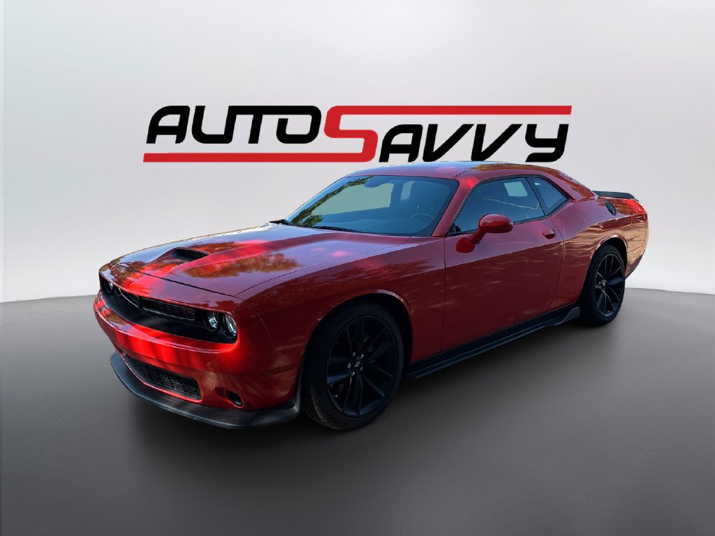 Used 2023 Dodge Challenger R/T RWD image 1