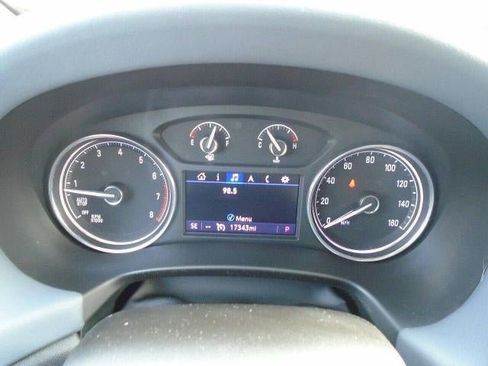 Used 2020 Buick Enclave Essence w/ Sound and Sites Package AWD/4WD image 6