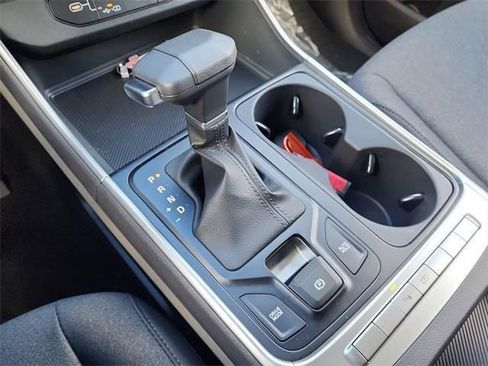 New 2026 Kia Carnival LX image 24