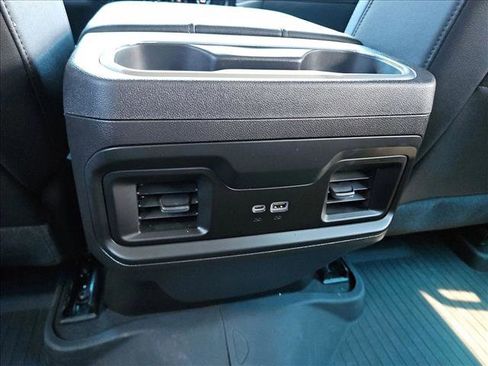 Used 2024 Chevrolet Silverado 1500 LT Trail Boss w/ Convenience Package II AWD/4WD image 23