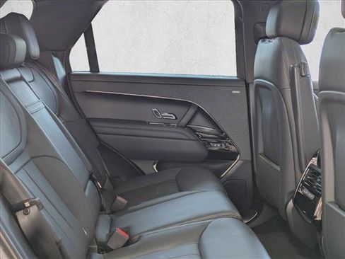 Used 2023 Land Rover Range Rover Sport SE AWD/4WD image 26