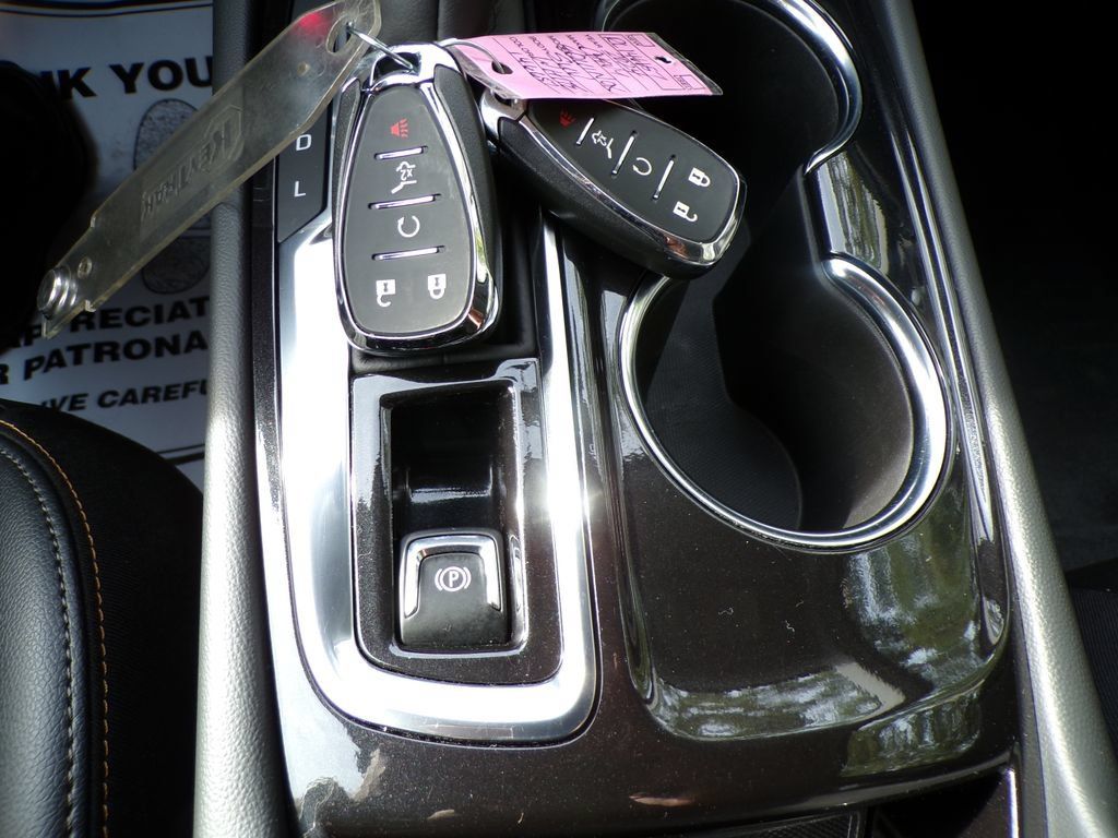 Used 2024 Chevrolet Equinox Premier AWD/4WD image 28