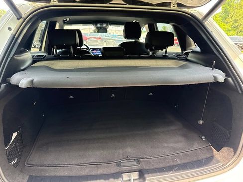 Used 2025 Mercedes-Benz GLA 250 4MATIC image 8