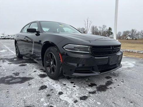 Used 2023 Dodge Charger SXT image 1
