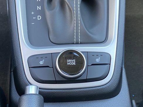 New 2026 Hyundai Venue SEL image 22