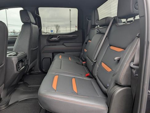 Certified 2025 GMC Sierra 1500 AT4 w/ Technology Package image 28