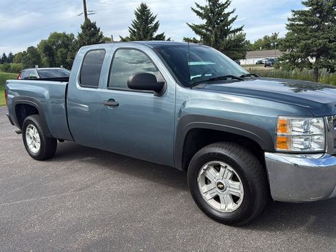 Used 2013 Chevrolet Silverado 1500 LT w/ All-Star Edition AWD/4WD image 8