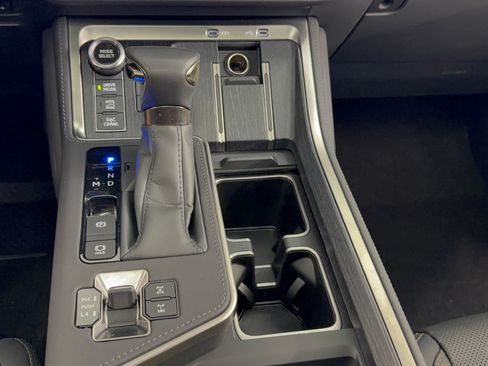 Certified 2025 Lexus GX 550 AWD/4WD image 23