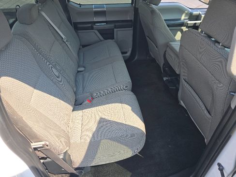Used 2018 Ford F150 XLT w/ Equipment Group 302A Luxury AWD/4WD image 17