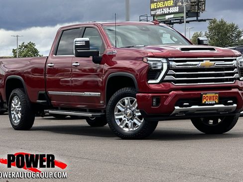 Used 2024 Chevrolet Silverado 3500 High Country w/ High Country Premium Package AWD/4WD image 1