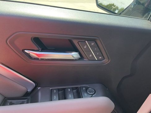 New 2026 Chevrolet Colorado ZR2 image 16