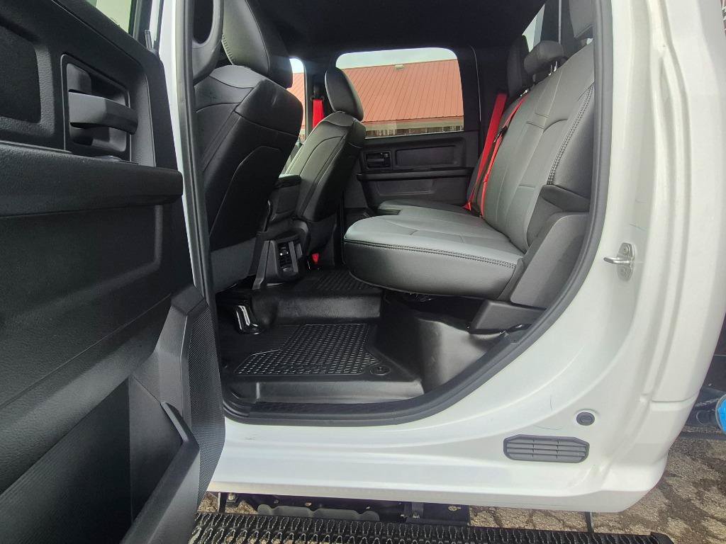 Used 2024 RAM 5500 Tradesman w/ Safety Group AWD/4WD image 28
