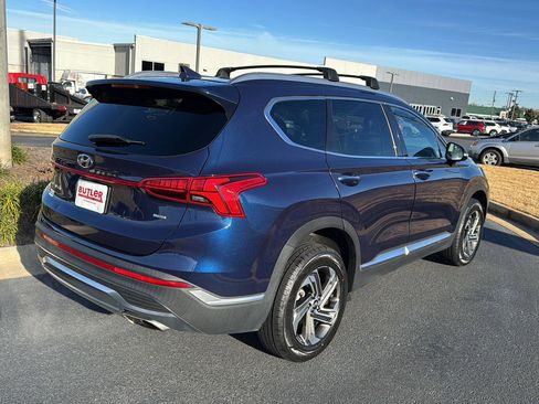 Used 2022 Hyundai Santa Fe SEL w/ Convenience + Premium Package image 5