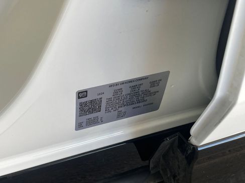 Used 2025 Buick Envista Sport Touring image 27