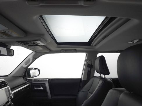 Certified 2023 Toyota 4Runner Limited AWD/4WD image 7