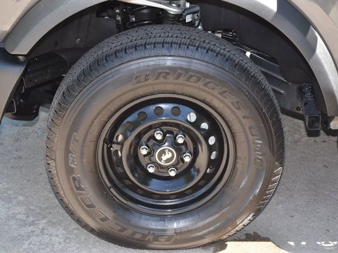 Used 2025 Ford Bronco 2-Door AWD/4WD image 40