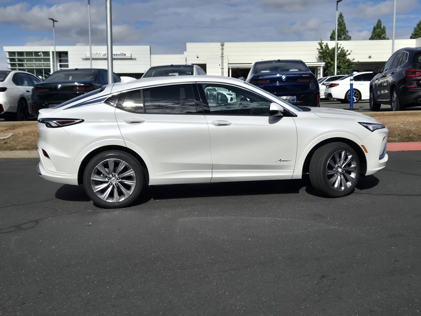 New 2026 Buick Envista Preferred FWD image 3