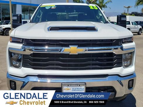 Certified 2025 Chevrolet Silverado 2500 LT w/ Convenience Package AWD/4WD image 16