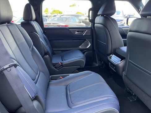 Used 2026 INFINITI QX80 4WD w/ Sport Exterior Package image 22