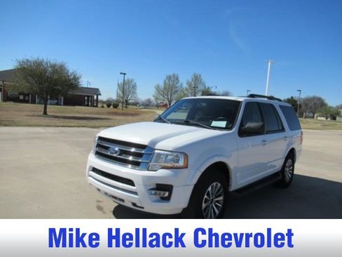 Used 2017 Ford Expedition XLT w/ Equipment Group 201A image 3