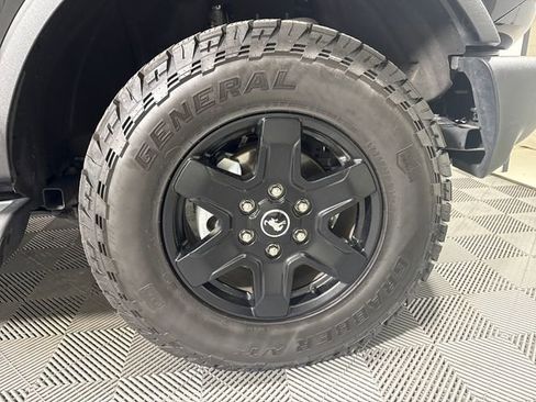 Used 2025 Ford Bronco Outer Banks AWD/4WD image 14