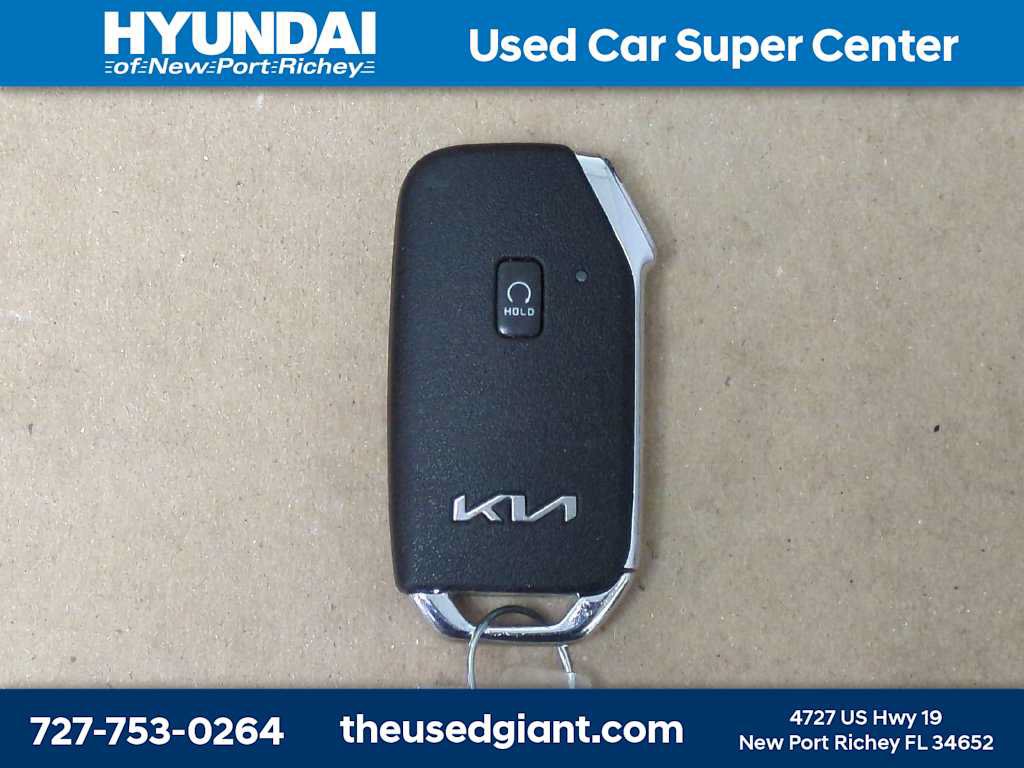 Used 2022 Kia Telluride EX w/ EX Premium Package AWD/4WD image 36