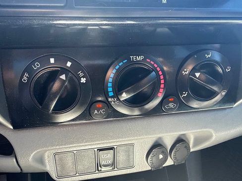Used 2013 Toyota Tacoma 4x4 Double Cab image 14