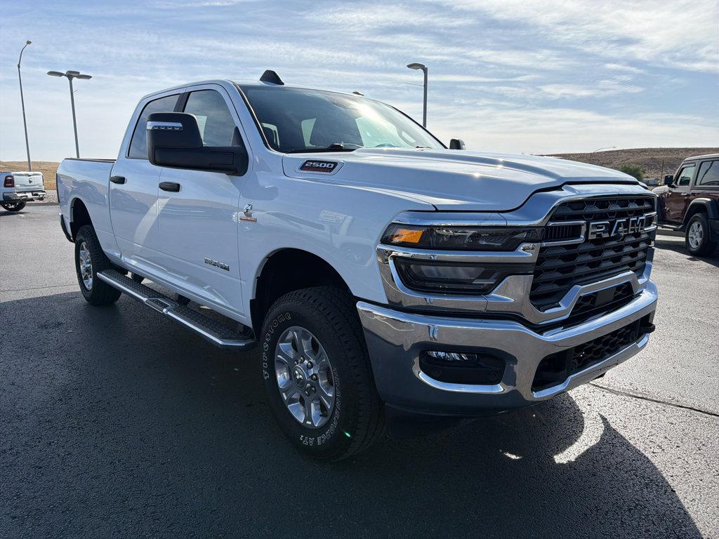 Used 2026 RAM 2500 Big Horn AWD/4WD image 3