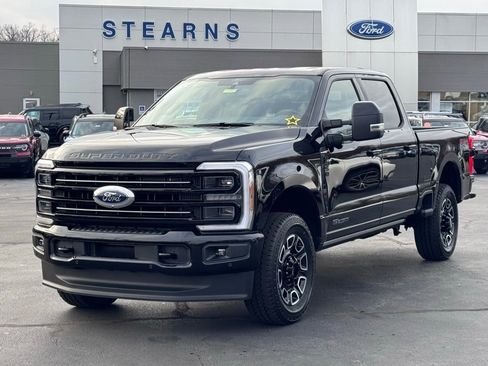 New 2026 Ford F250 Platinum w/ FX4 Off-Road Package image 2