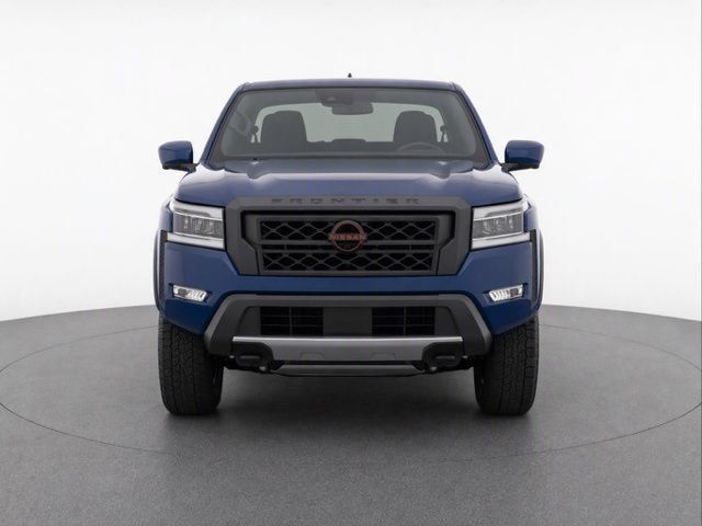 Used 2022 Nissan Frontier PRO-4X AWD/4WD image 2