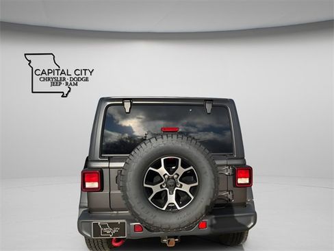 Used 2021 Jeep Wrangler Unlimited Rubicon image 6