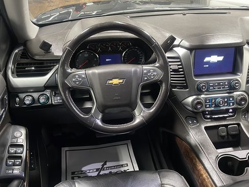Used 2020 Chevrolet Tahoe LT w/ Max Trailering Package AWD/4WD image 3