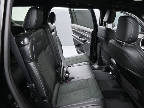 New 2026 Jeep Grand Cherokee L 4WD image 20